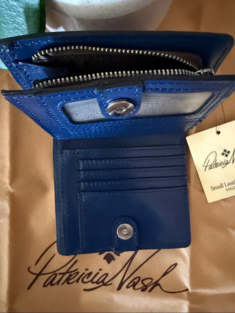 Patricia Nash compact bifold